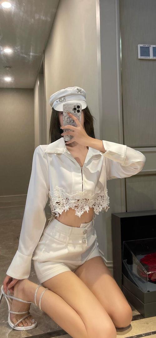 抖音网红碎花图片高清,高清美图下的时尚演绎