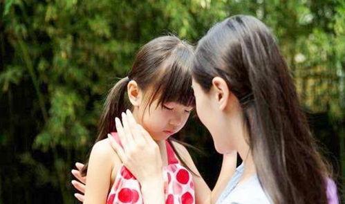 那个露背被投诉的网红,网红时尚边界引发网友热议