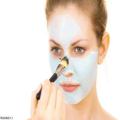 鼻头条脱皮,原因、症状及护理方法