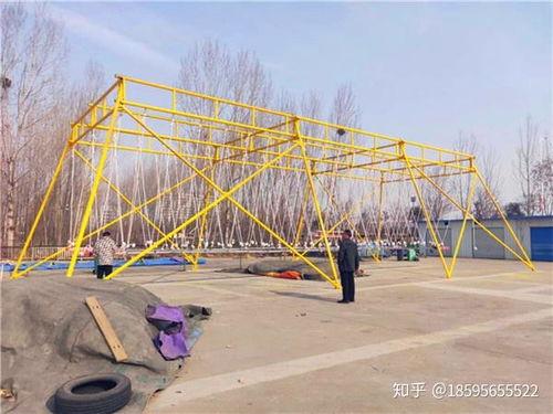 临泉网红荡秋千事件,网络热议下的安全与道德反思